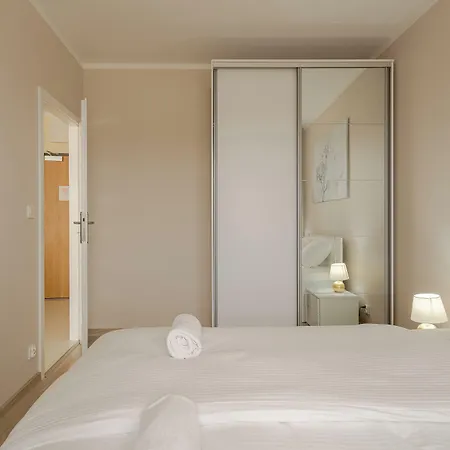 Rentplanet - Miedziana Apartamento *