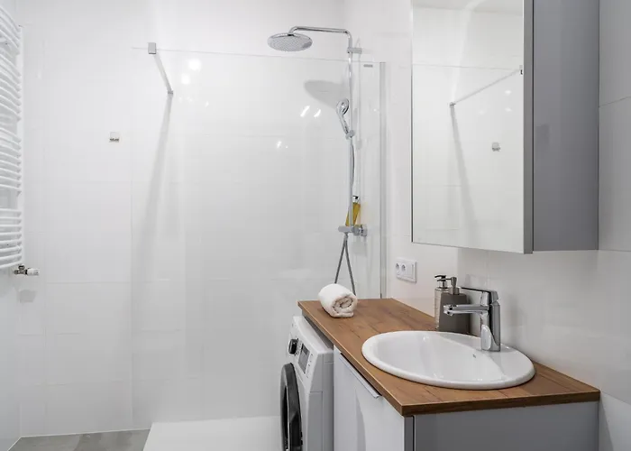 Apartment Rentplanet - Miedziana