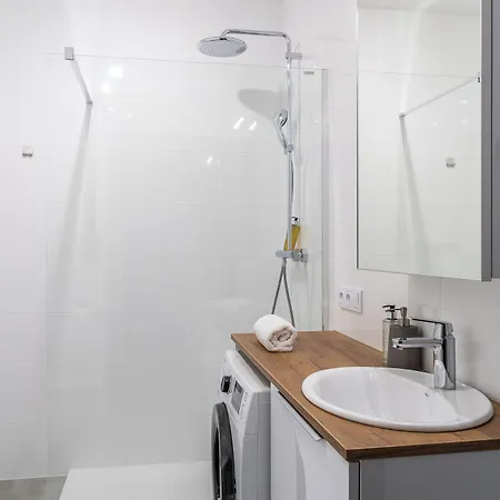 Rentplanet - Miedziana Apartmán Vratislav
