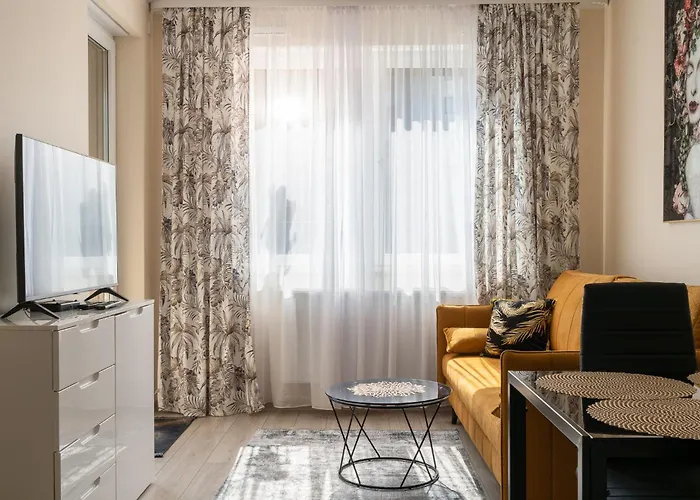 Apartment Rentplanet - Miedziana *