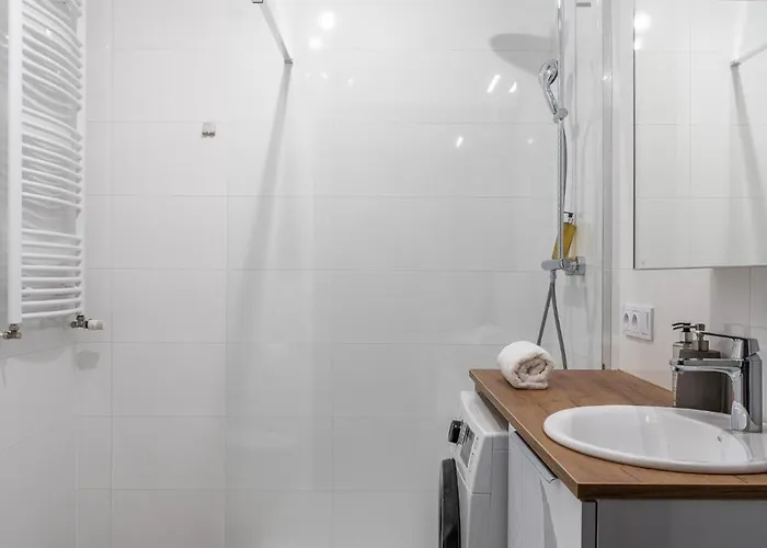 Rentplanet - Miedziana * 브로츠와프